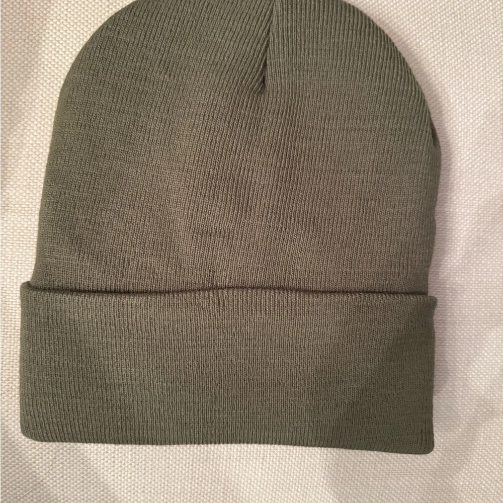 lululemon Unisex Olive Green Beanie